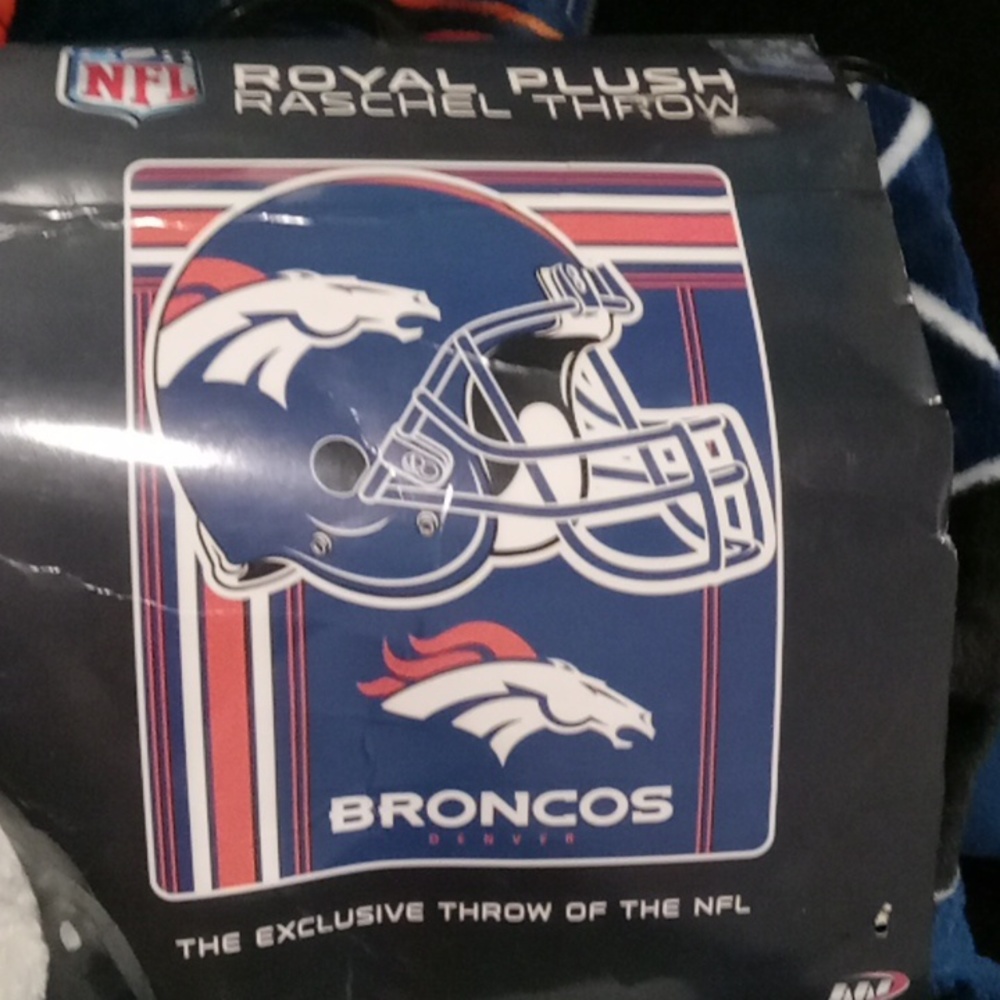 COPY - Nfl denver broncos plush throw